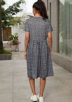Floral Feeding-Friendly Dresses with Pockets