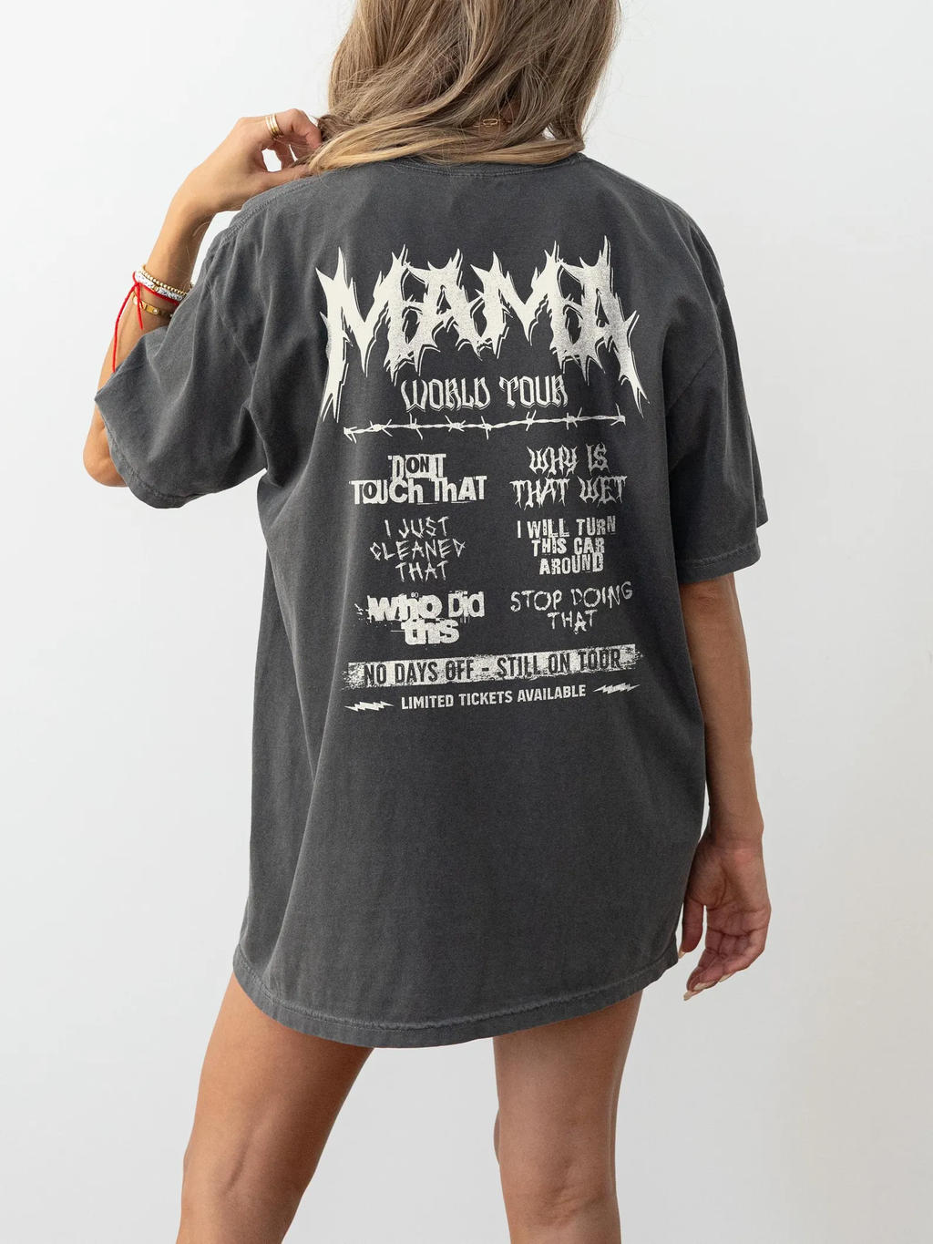 Mama World Tour Feeding-Friendly T-Shirt