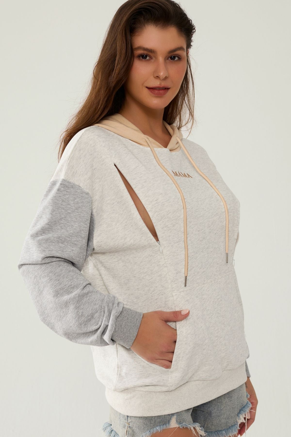 Giftifymama Colorblock Feeding-Friendly Hoodie With Pocket