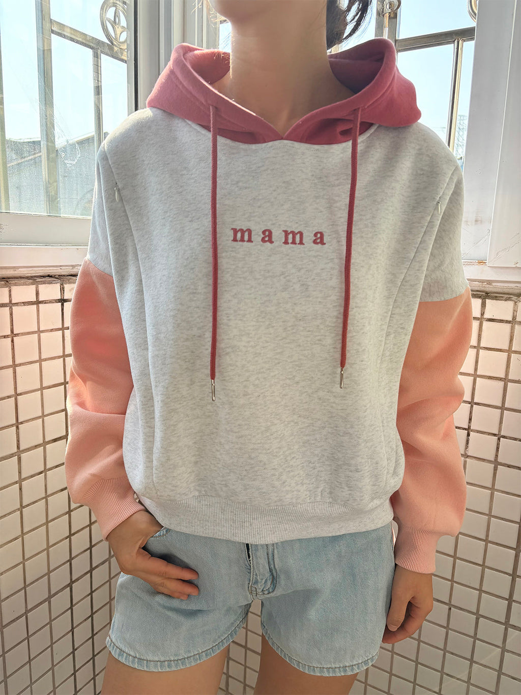 Embroidered Mama Color Block Feeding-Friendly Cropped Hoodie