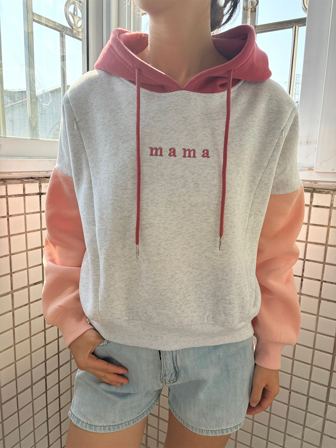 Embroidered Mama Color Block Feeding-Friendly Cropped Hoodie