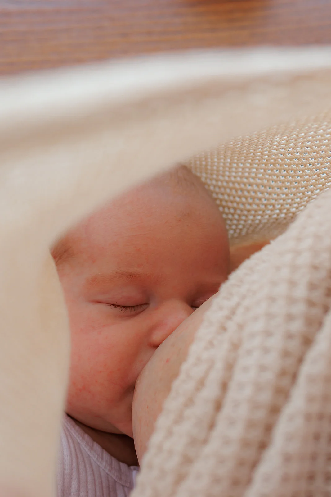 Lightweight Cotton Feeding Cover